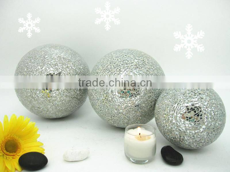 Silvery Crackle Tree Decoration Mirrored Carpet Hollow Glass Sphere