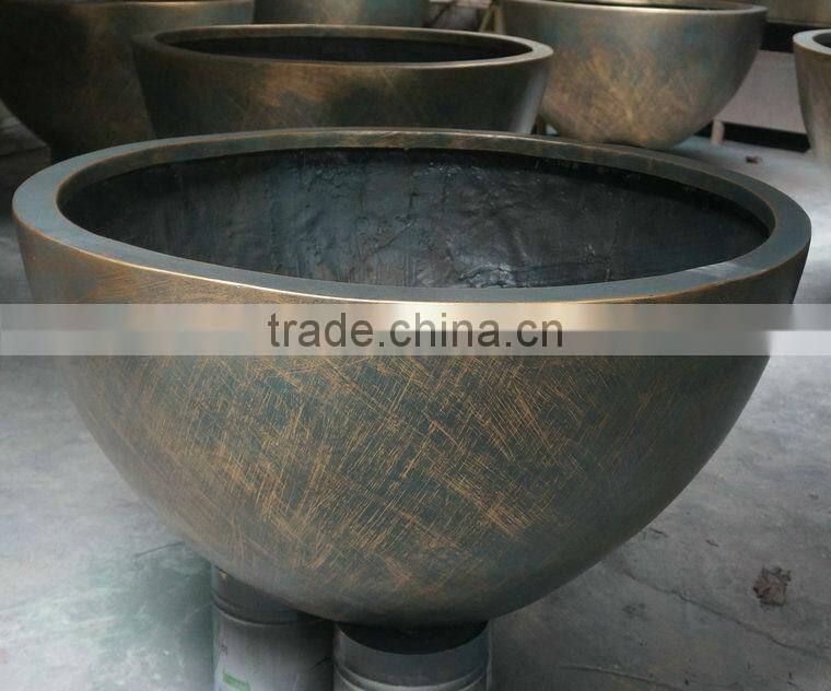 Modern large planter