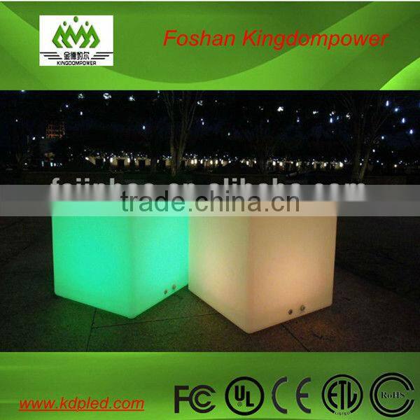 Colorful plastic outdoor led cubic