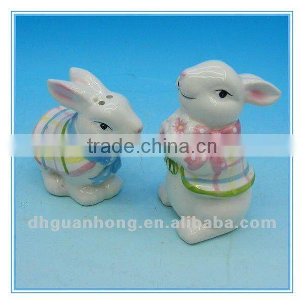Mini rabbit shape ceramic salt and pepper cellar