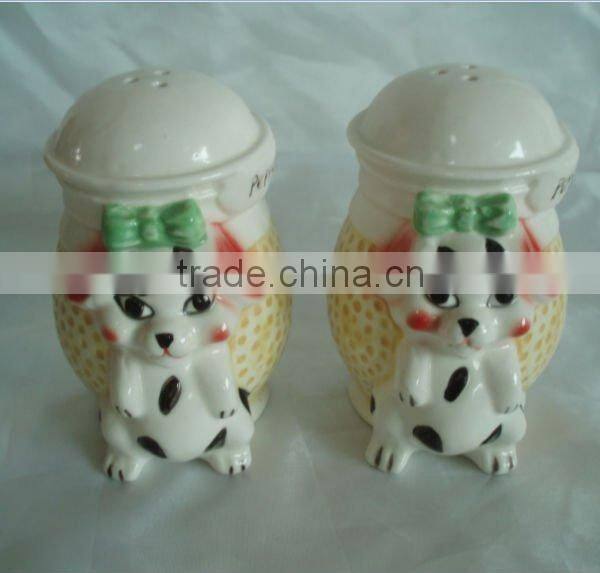 Dog shape dolomite ceramic salt pepper set