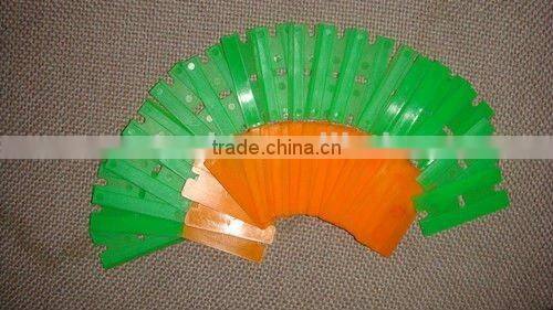plastic razor blades