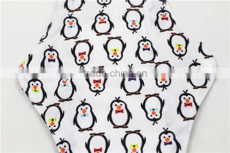 New Design Breathable and Waterproof Mama Cloth Reusable Menstrual Pads