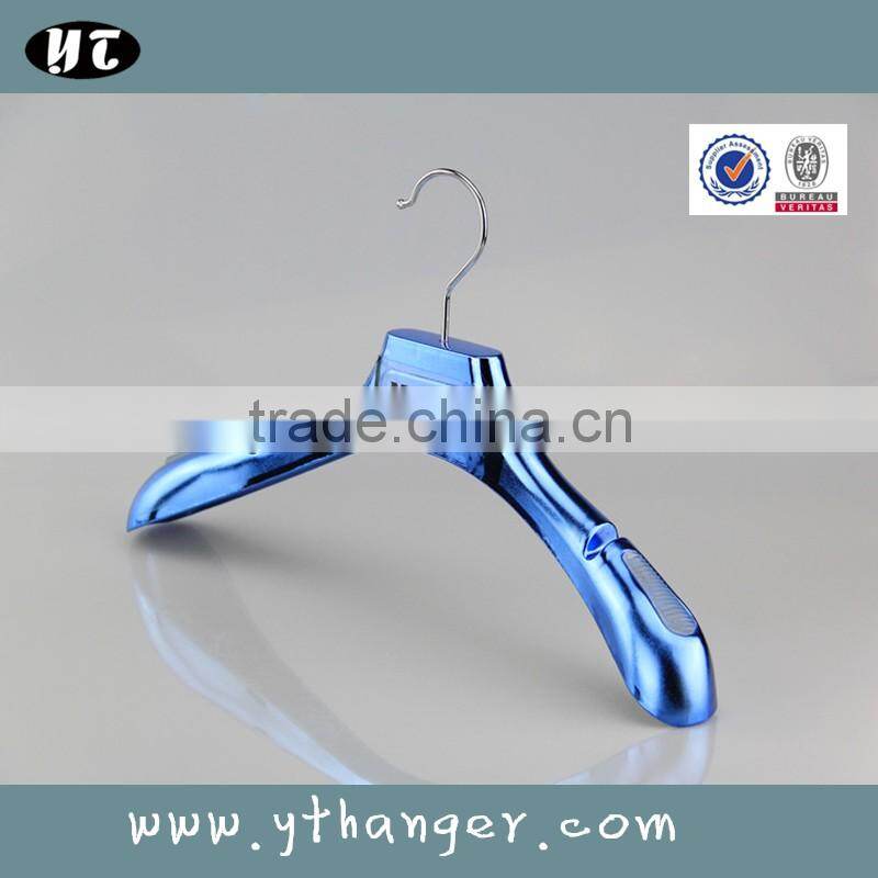 HA6959 notched plastic shirt hanger rose gold coat hangers