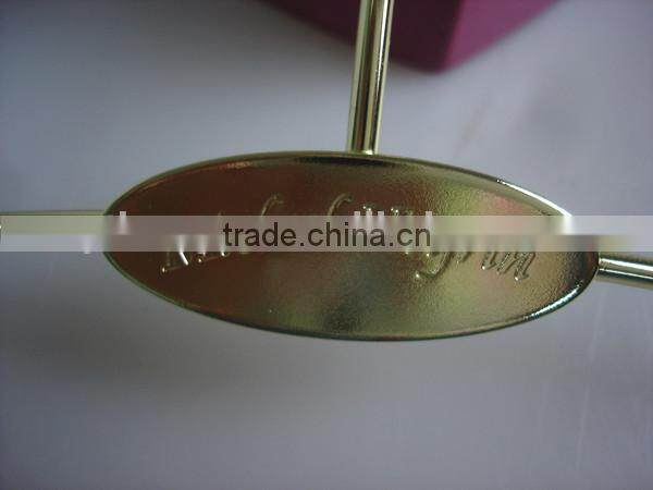 FM-53 gold metal lingerie hangers with engrave logo