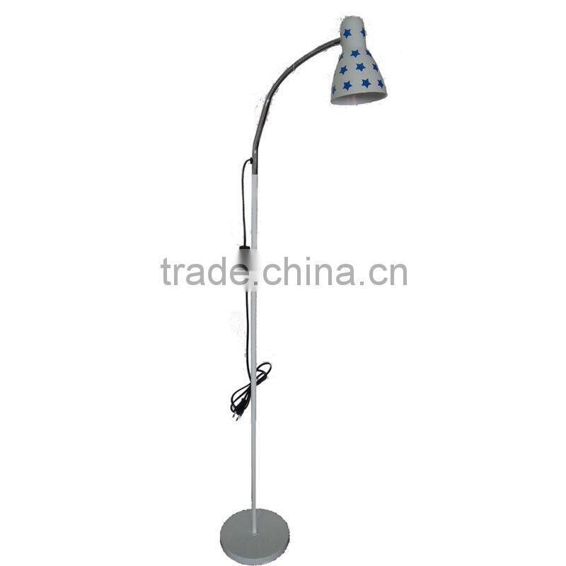 KLIGHT Painted Black Color Wooden Decorative Floor Lamps & Restaurant Standing Light