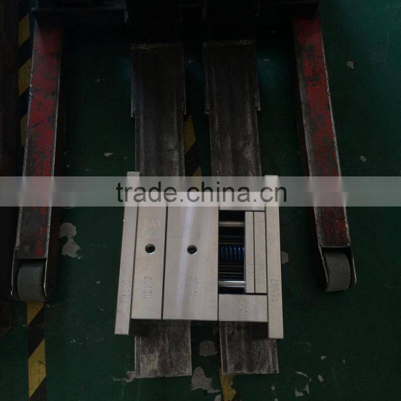 China wall clock moulding plastic parts moulding