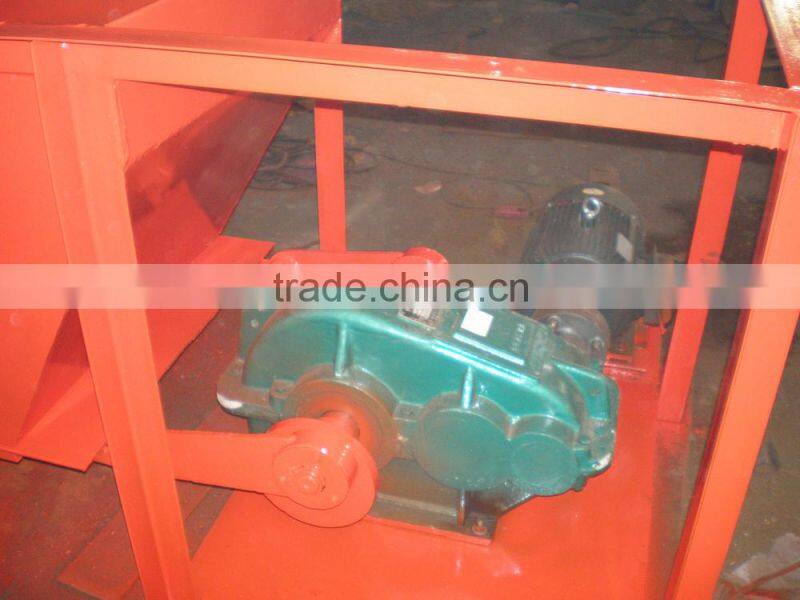 durable Vibrating Trough Feeder / chute feeder with Capacity 25-80 TPH