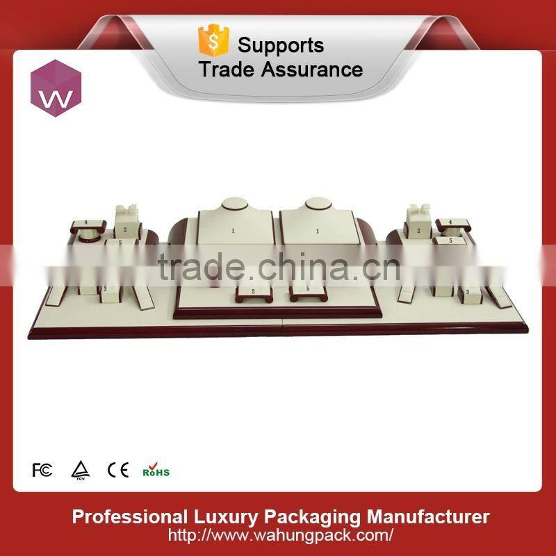 Custom Design Luxury Black Color Necklace Jewelry Display Set Ring Holder