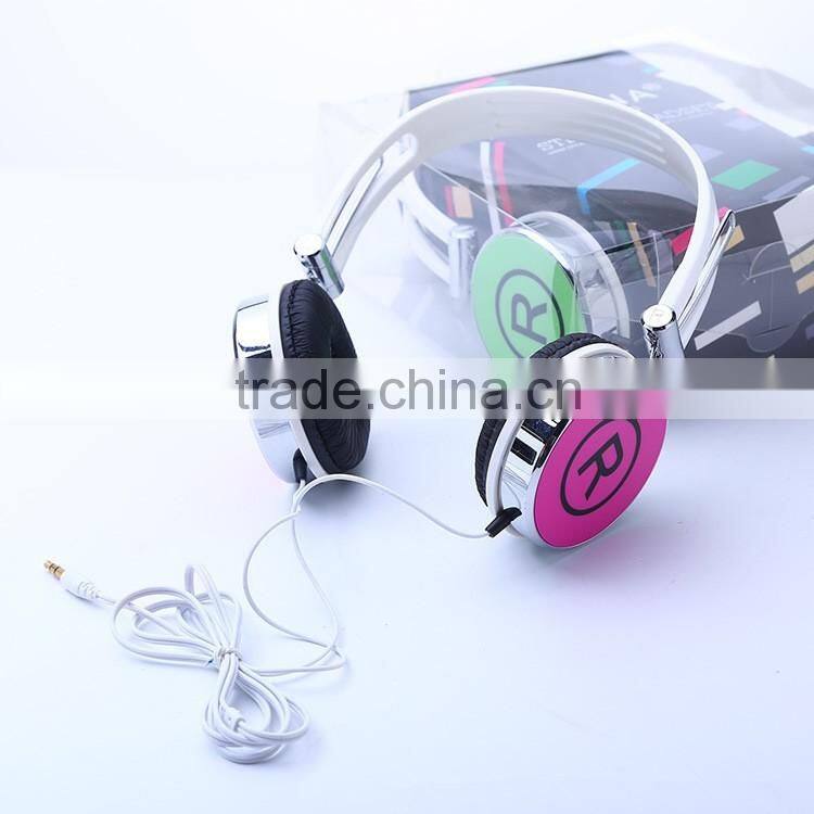 stylish headphone for gameplay