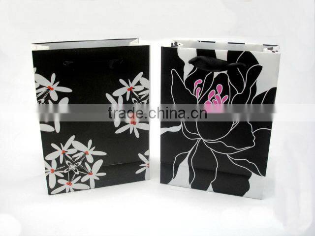 For 2015 Printed red flowewr pp plastic bag with pp handle made in china suppliers and manufacturer