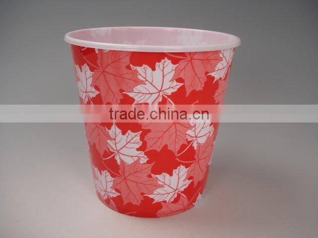 plastic pot