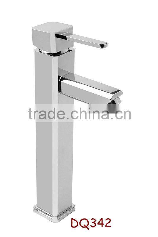 Single Handle Brass Basin Tap DQ204