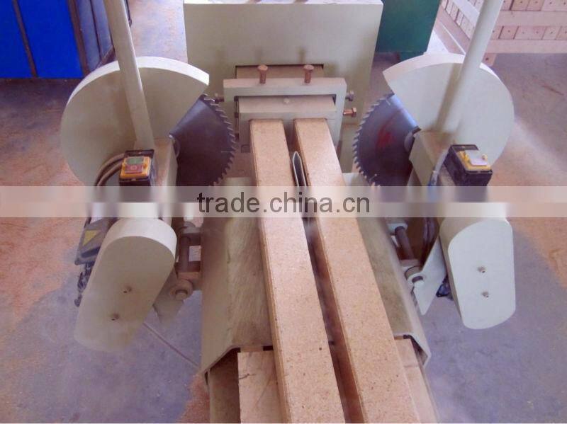 sawdust hot press machine/wood Pallet making machine