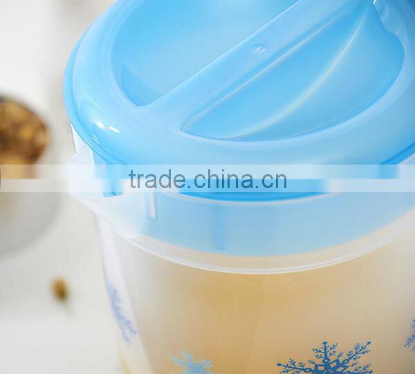 Plastic PP water pot water jug