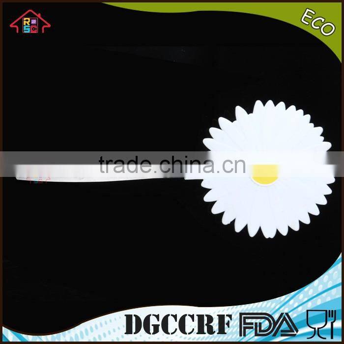 NBRSC LFGB/FDA standards stainless steel non-stick nylon egg omelette pancake turner new shaped