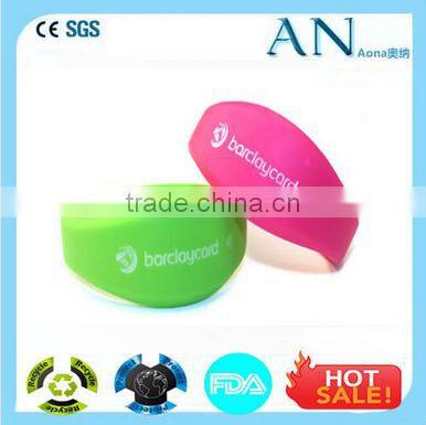 Dongguan Factory Multifunctional slap RFID silicon band