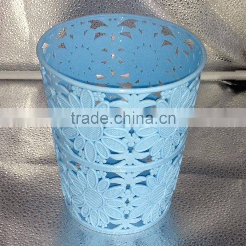 plastic desk sundry container