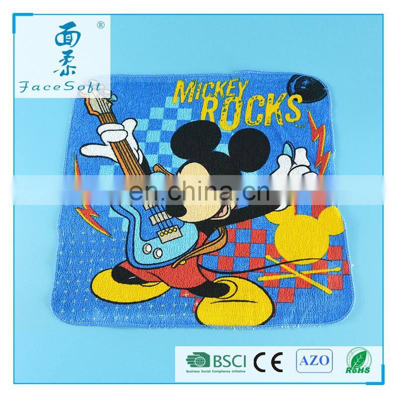 2017 popular compressed cartoon hand towel with logo for Christmas