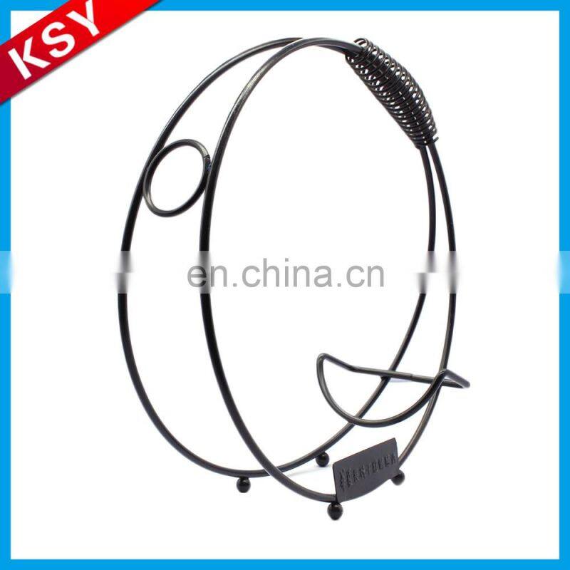 2017 New Arrival Best Price Home Decorative Display Metal Wrought Iron Tabletop Wine Rack Bottle Holder