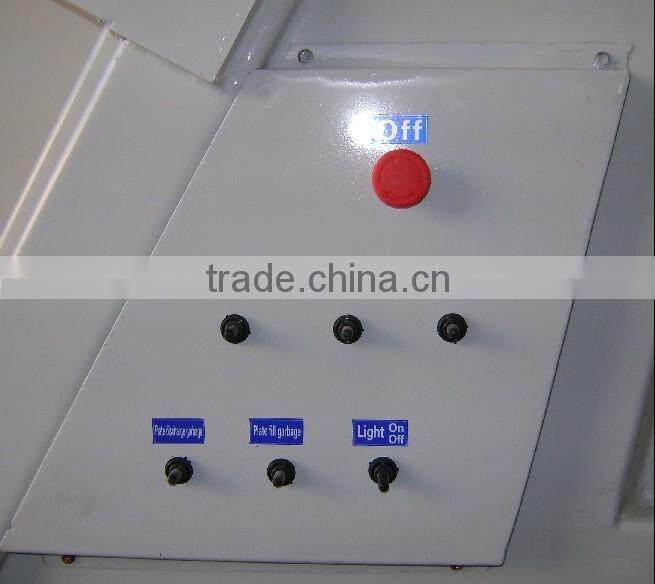 Dongfeng EQ5081XXYT 4x2 compact trash truck 8cbm