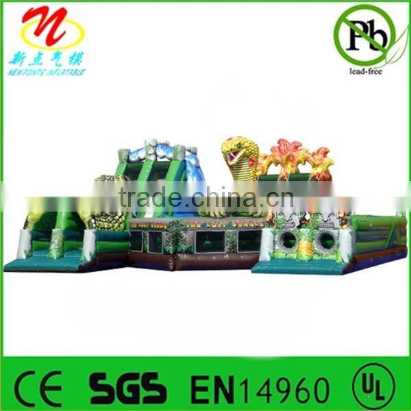 Outdoor inflatable fun city the lost jungle, partible bouncy castle slide combo