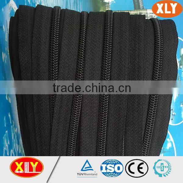 Lowest price good quality long chain nylon zipper & nylon zipper rolls