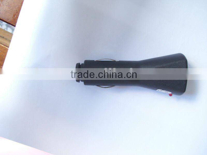 Best Selling Black USB Car Charger With Red LED Indicator