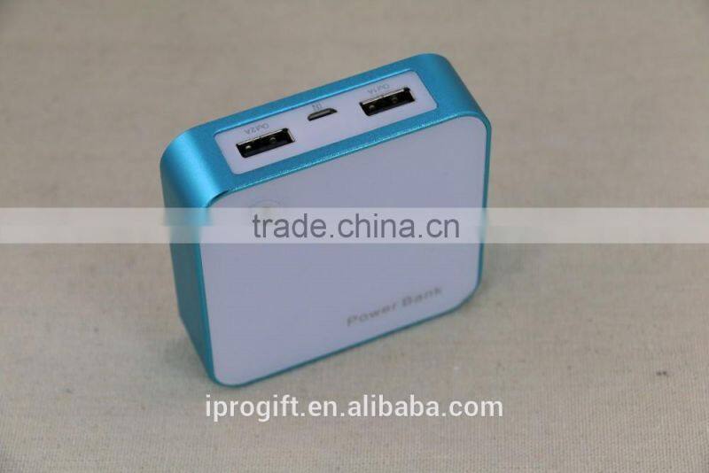 2016 Hot selling Portable Power Bank battery cell phone charger 9000mAh