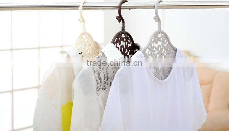 360 degree rotatable hollow out hanger --coffee