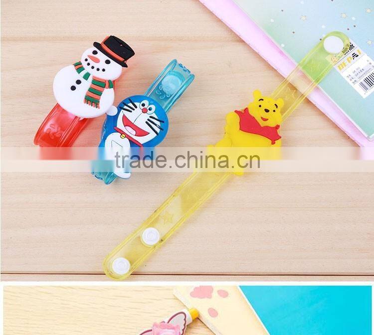 Promotional Christmas gifts customized kids play cartoon silicon LED glow bracelet