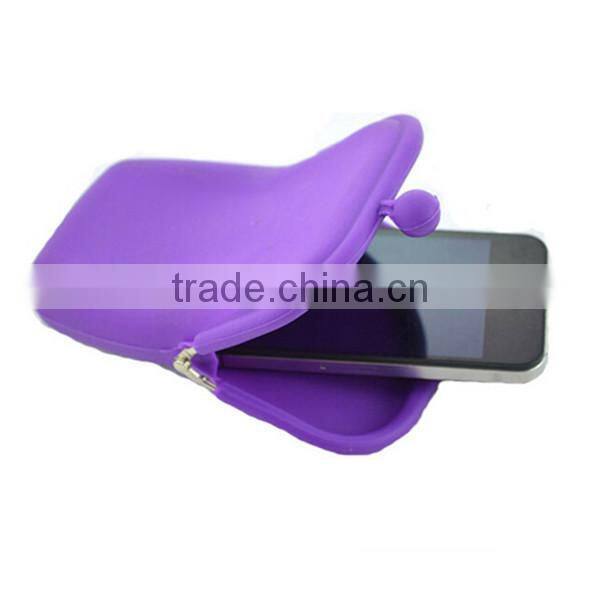 2016 Hot Sale Eco-friendly custom made sized colorful hardware overmolded mobile phone silicone bag