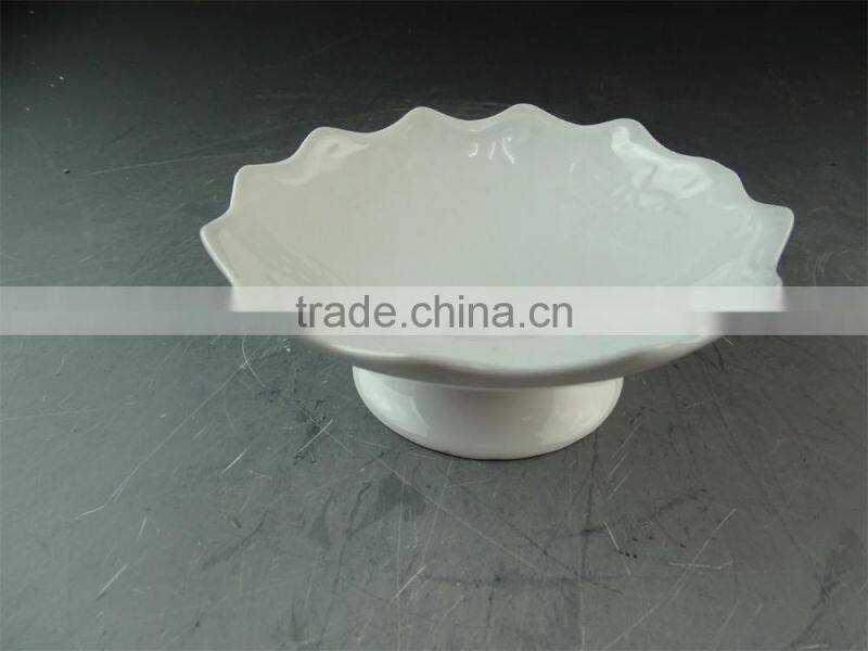 Daily use round porcelain pop fruit plate, wholesale white porcelain plate with cheap price
