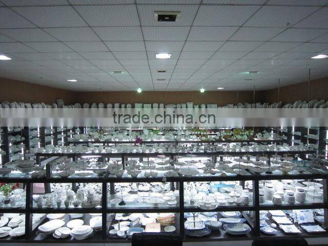 Eco-friendly Chinese style ceramic teapot with iron handle