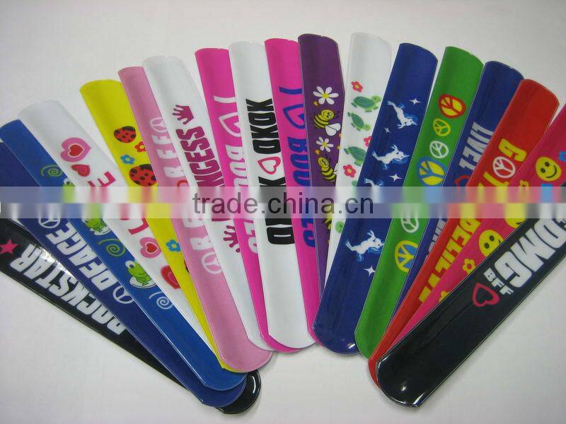100 Heart Reflective Magic Ruler Slap Band Bracelets Mixed