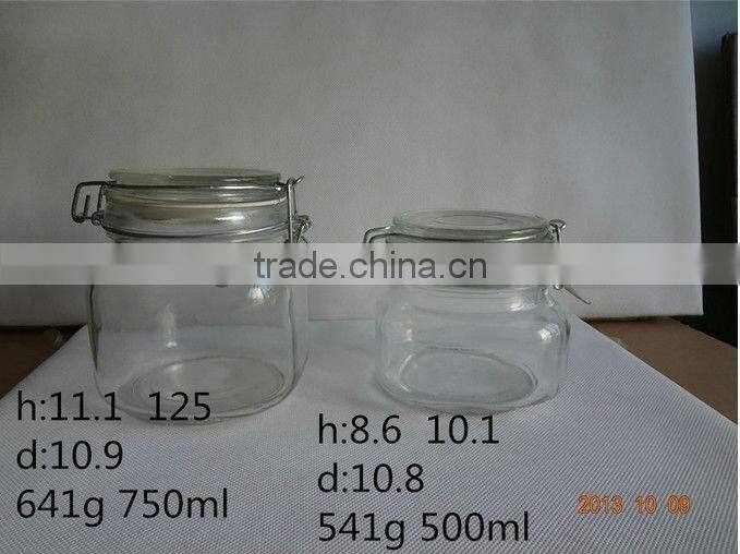 glass bottles with lid
