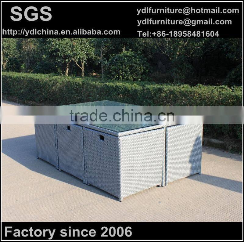 garden dinner table and chairs