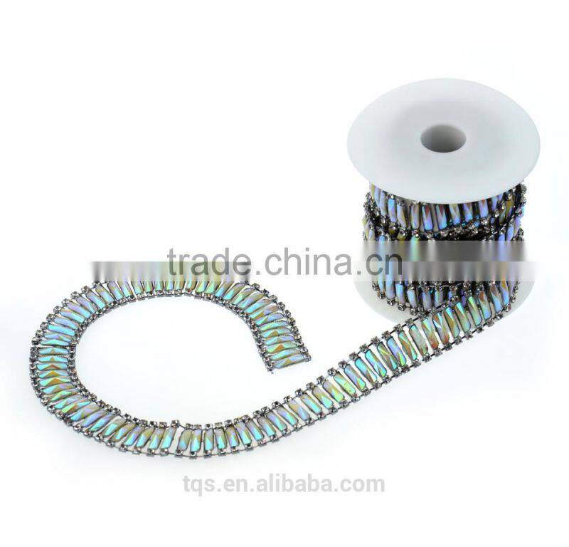 Rhinestone Cup Chain