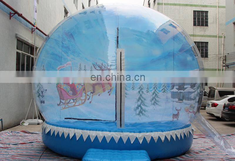Lattest design xmas decoration plastic snow globe with photo insert