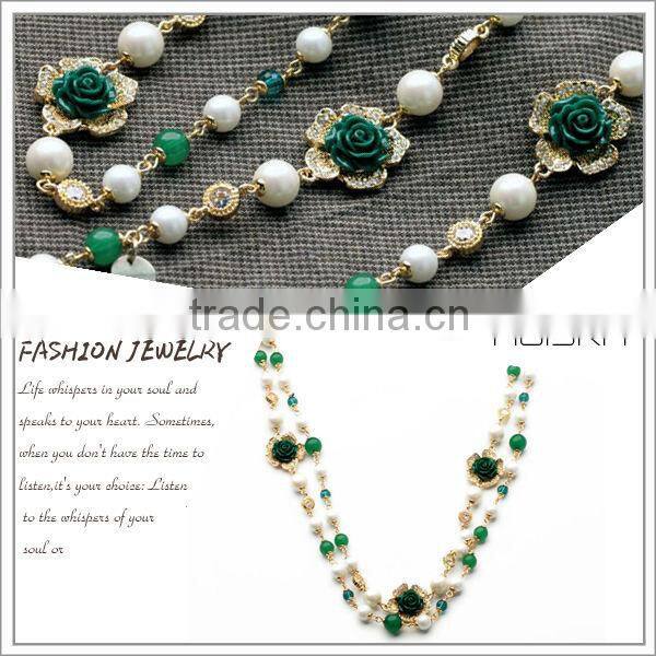 Double Layered With Flower Latest Design Pearl Necklace