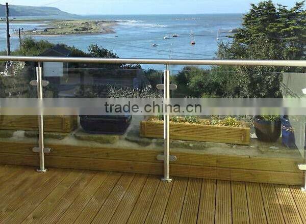 Stainless Post and Glass Outdoor Stair Railings