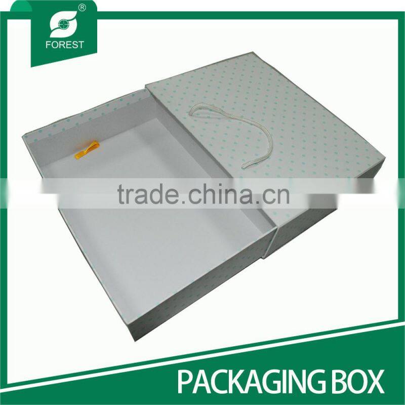 LUXURY CUSTOM PAPER PACKAGING BAG FOR SHOES WITH LOGOS