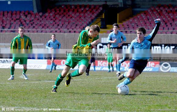 2015 Field Cleats Spikes Football Shoes Football Spikes Mens Shoes Spikes Soccer FG Football Shoes Sports Training Sneakers