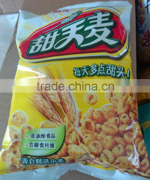 Puffing snacks automatic packing machinery/Vertical corn curls packing machinery