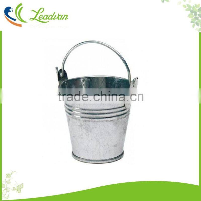 mini iron flower buckets with tray