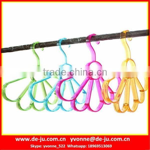 Cartoon Round Socks Hanger With 8 Pegs