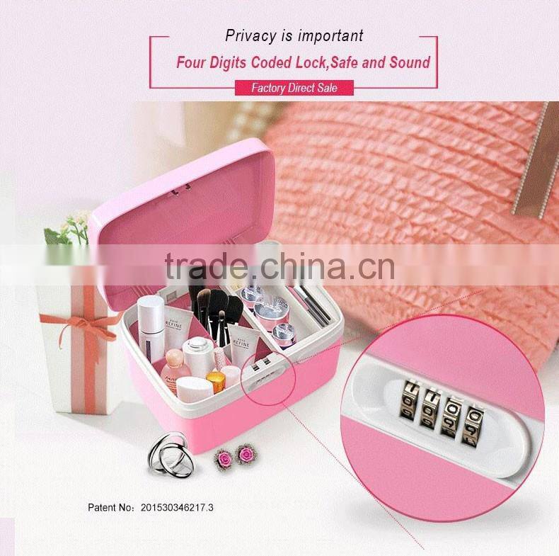 Professional Girly plastic Makeup Box Beauty Cosmetic box (Pink)