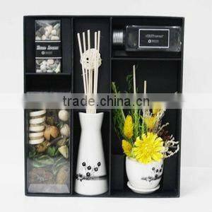 2013 Top sale ceramic vase reed diffuser,natural flower aroma reed diffuser