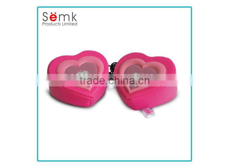 Novelty heart shaped rechargeable stereo bluetooth speaker gift