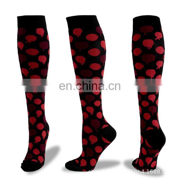 Novelty 20-30 mmhg Skeleton Bats Women Men Stocking Pumpkin Alien ET Mummy Pattern Jacquard Spooky Halloween Compression Socks